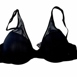 Victoria Secret Demi Bra 32C Underwire Formed Cups